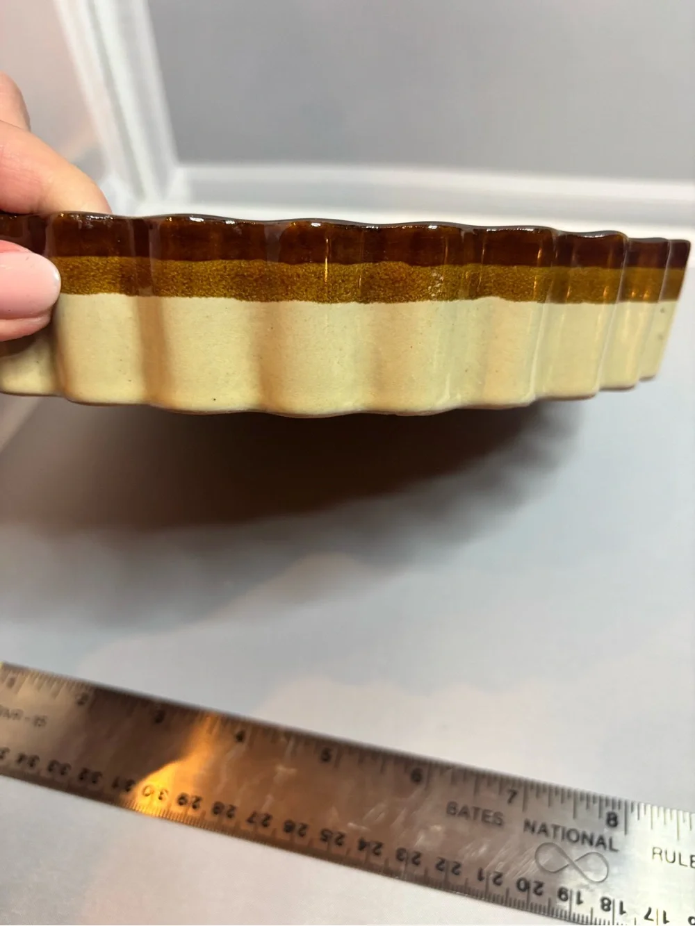 Brown Stoneware Tart Flan Quiche Baking Dish Fluted Scalloped 8.5 Inch vintage